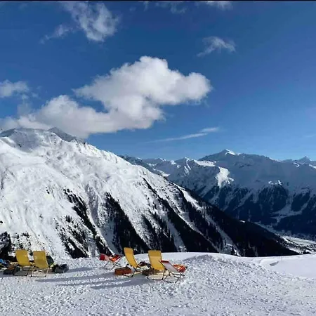 Stunning Luxury In Apartment Klosters-Serneus