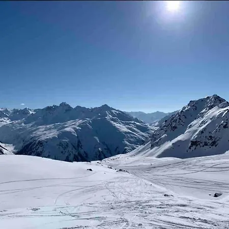 Stunning Luxury In Appartement *