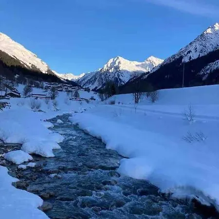 Stunning Luxury In Appartement *